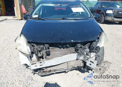 2013 Toyota Prius Two z USA, uszkodzony, nr VIN JTDKN3DU6D5588309